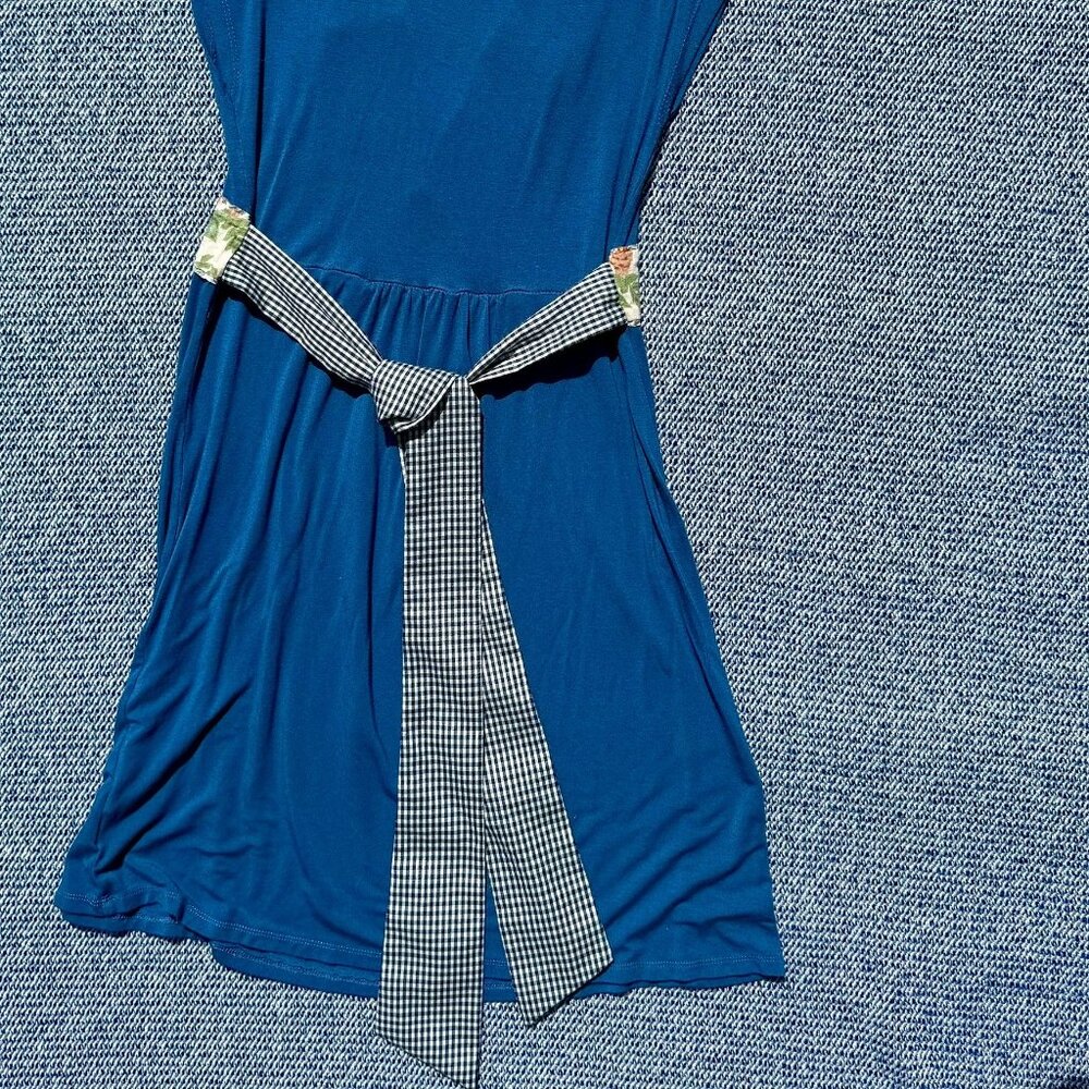 Kimchi Blue Womens Knit Dress S Floral & Gingham Accents V-Neck & Tie-Back Blue